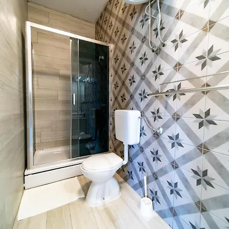 Salvija Apartman *