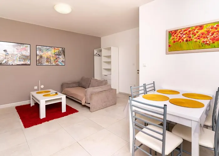 Salvija Apartment *