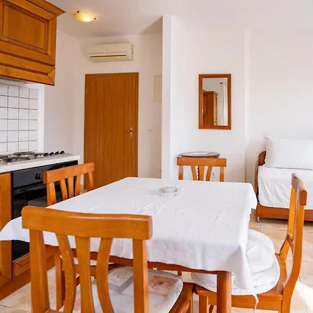 Salvija Apartment Lopar