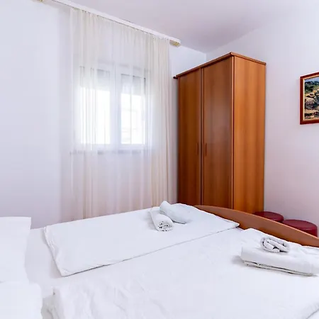 Apartment Salvija Lopar