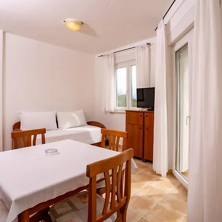 Salvija Apartment Lopar