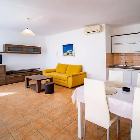 Appartement Salvija *