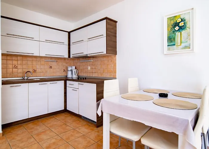 Salvija 로파르