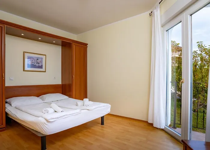 Lägenhet Salvija Lopar